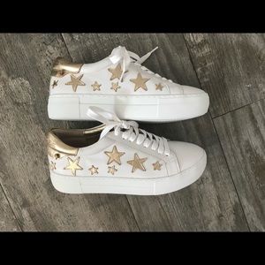 J/Slides Gold and White Star Sneakers